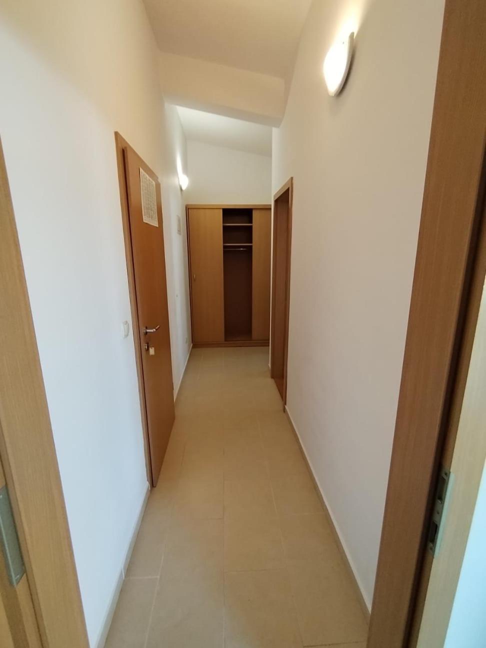 Apartmani Ljubo Примоштен Экстерьер фото